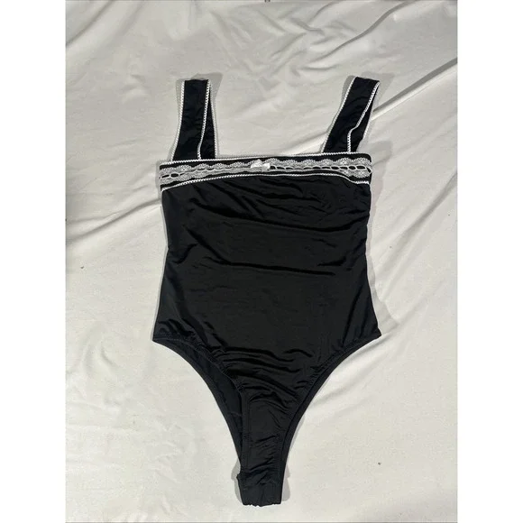 NWD $49‎ Princess Polly [ 4 US ] Square Neck Lace Keating Bodysuit Black #6996 - Picture 4 of 13